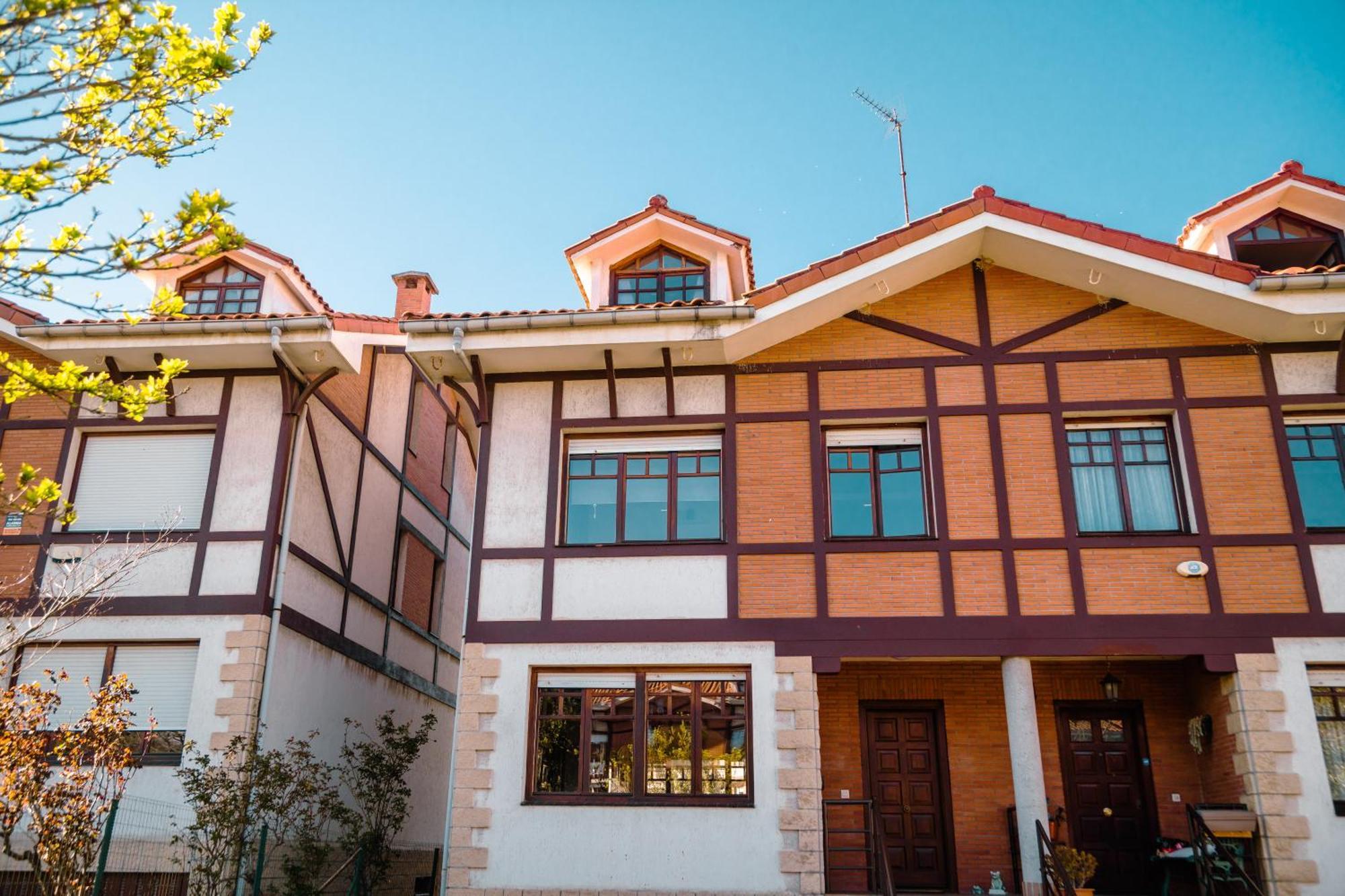 Chalet Bilbao-Aeropuerto Sondika Bagian luar foto